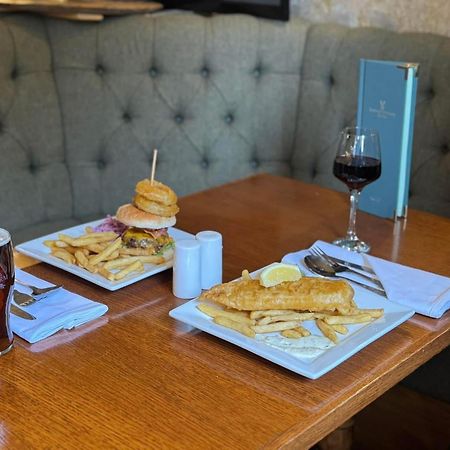 Duke Of Gordon Hotel Kingussie Zewnętrze zdjęcie